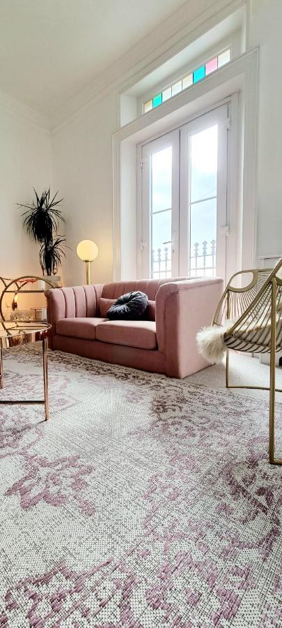 Elegant 5 Bed 4 Bath 'Vogue House' Parisian Style Home Margate Dış mekan fotoğraf